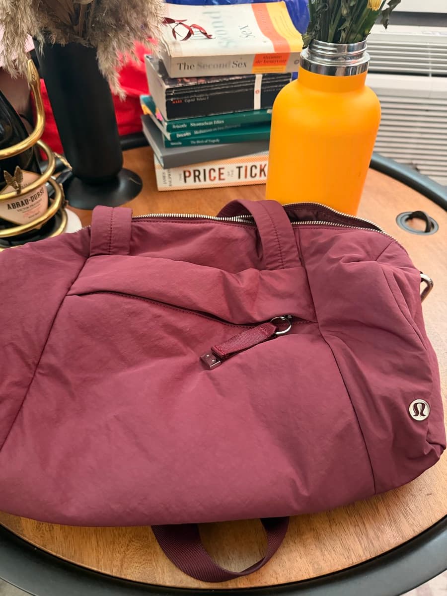Garnet lululemon On My Level barrel duffle