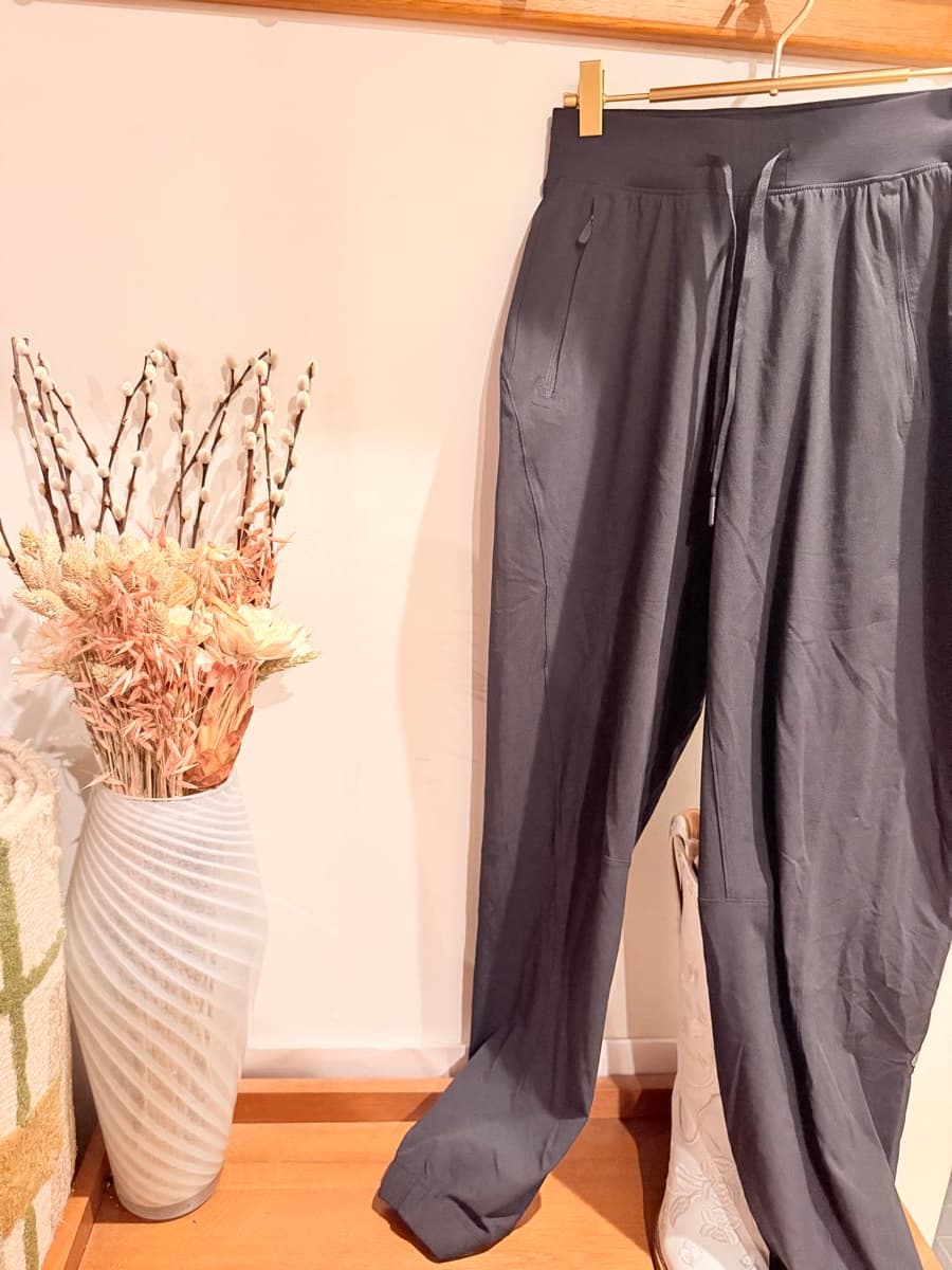 License to Train High-Rise Training Pant in Black