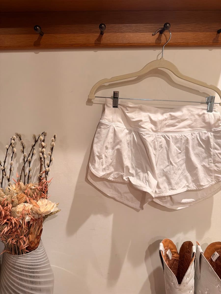 Speed Up Short in White