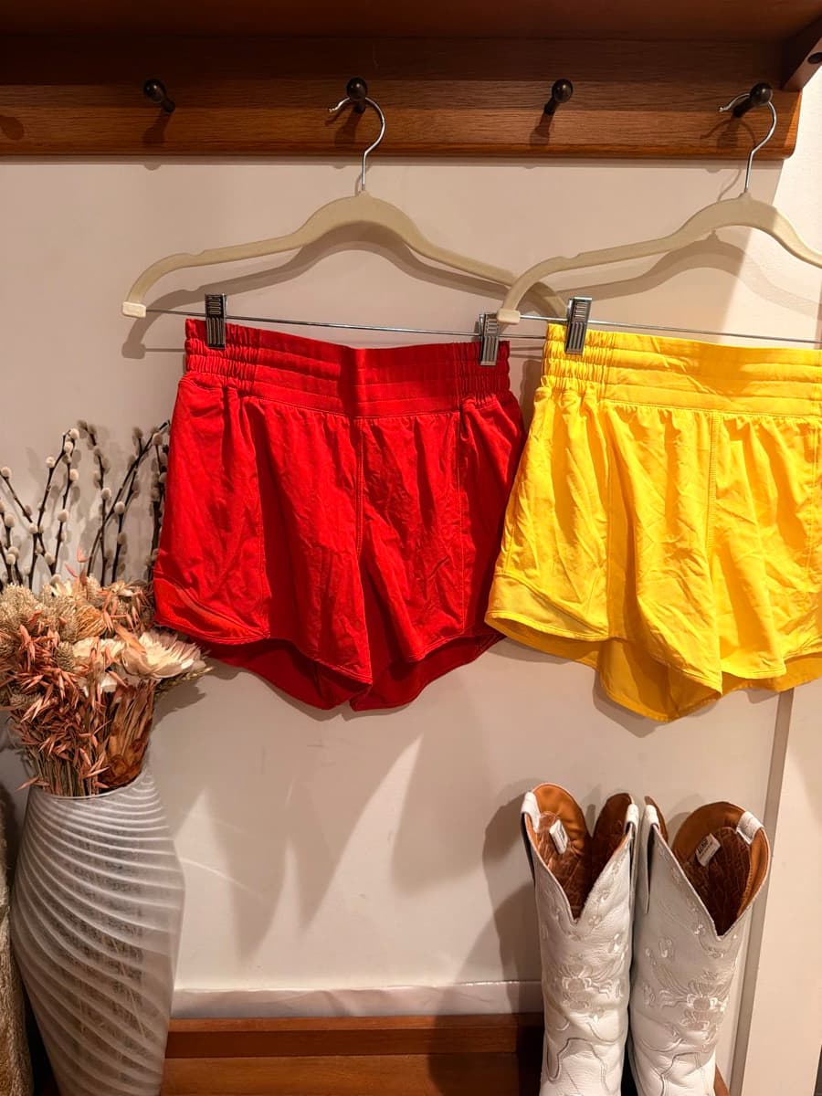 Hotty Hot High-Rise Short 4" in Multiple