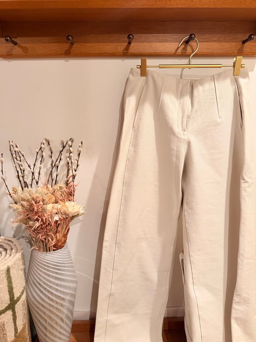 Utilitech Relaxed-Fit Mid-Rise Trouser in Bone