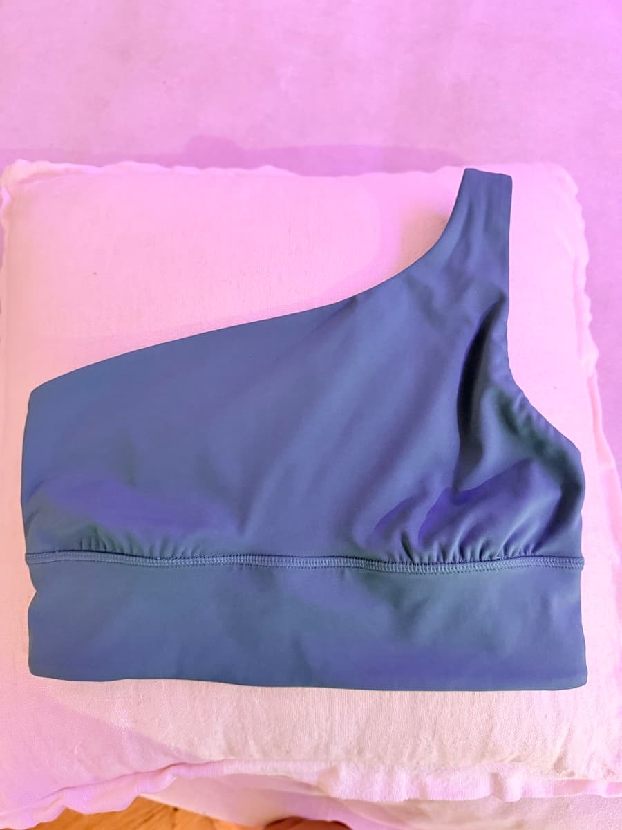Nulu Asymmetrical Yoga Bra Light Support, A/B Cup in Medium Forest